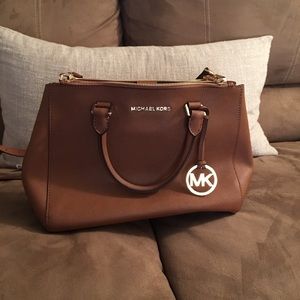 Michael kors bag